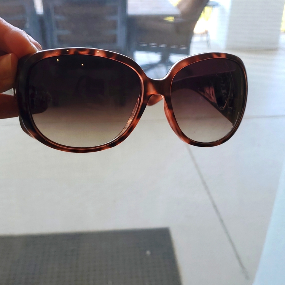 Gucci Brown Sunglasses - Picture 12 of 16